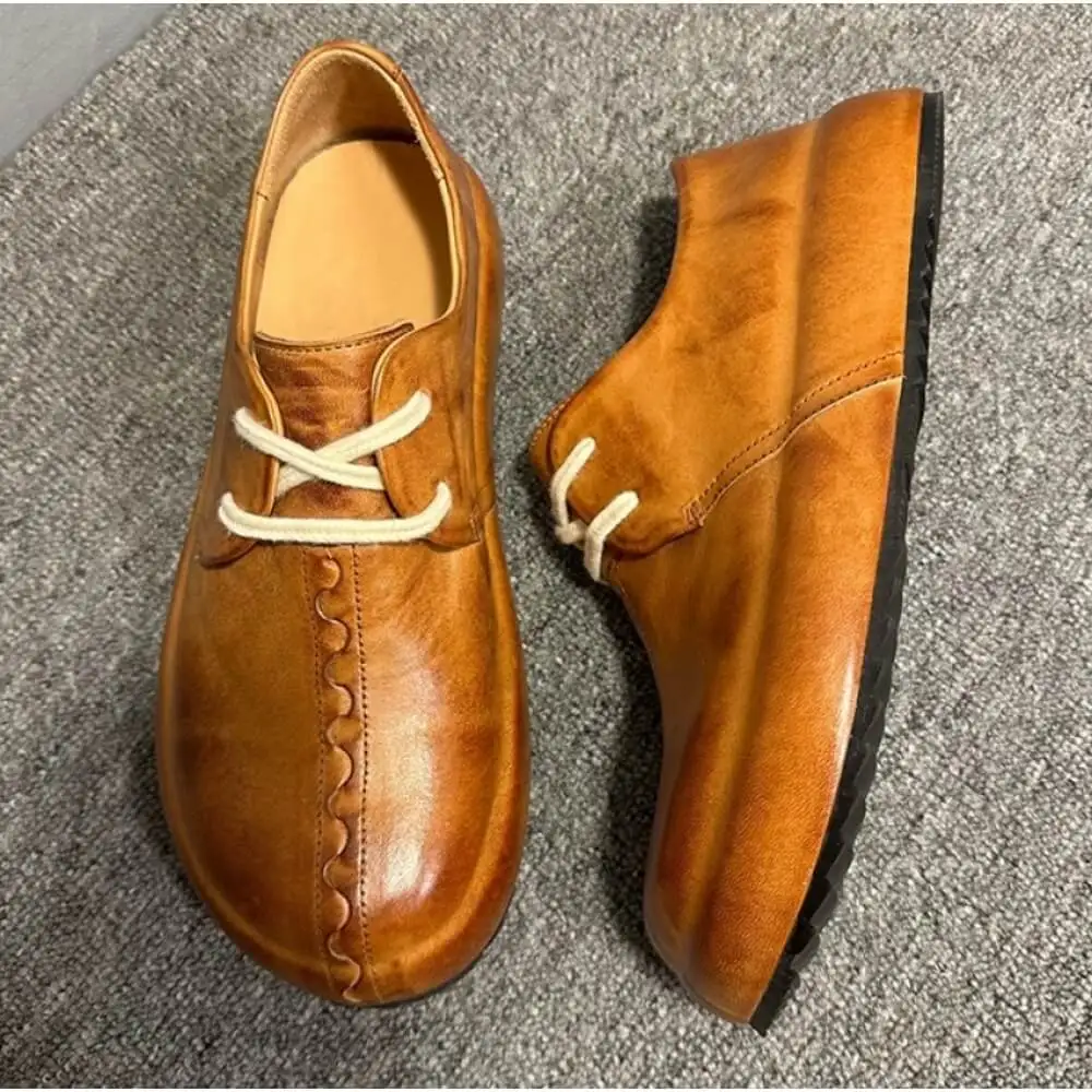 Handcrafted Tan Leather Classic Derby Shoes – Superior Craftsmanship, Timeless Appeal
