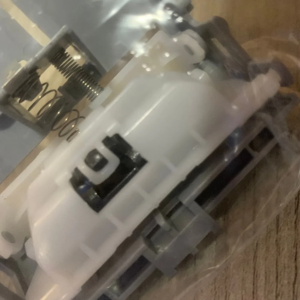 

RM2-5745-000 F2A68-67913 для HP M402 M403 M426 M427 M501 M506 M507 M527 M528 M304 M305 M329 M40 M428 Разделительный ролик