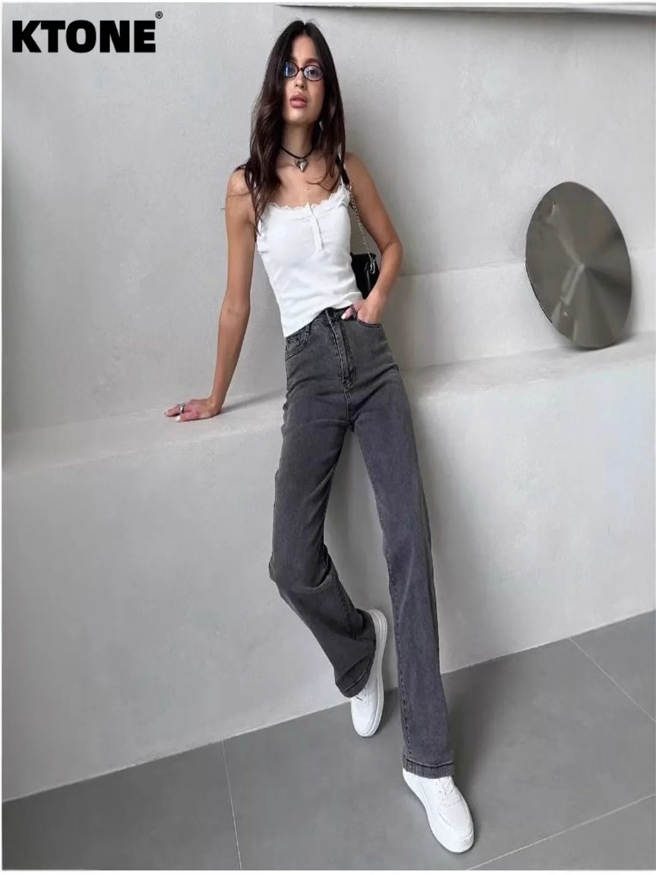 

Серые обтягивающие джинсы Slim Fit для мужчин, стильные брюки унисекс в стиле Y2K, оригинальные шикарные брюки. Аксессуары и ремни в комплект не входят.