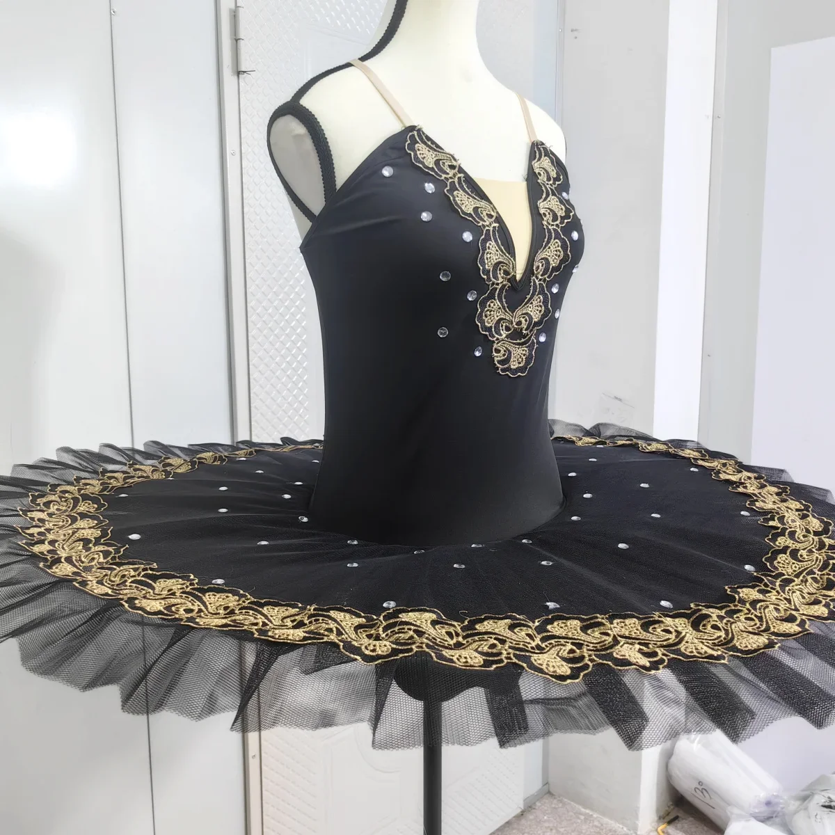 Black Professional Ballet Tutus For Girls Child Kids Swan Lake Ballet Dress Dance Clothes Pancake Ballerina Figure Skating Dress