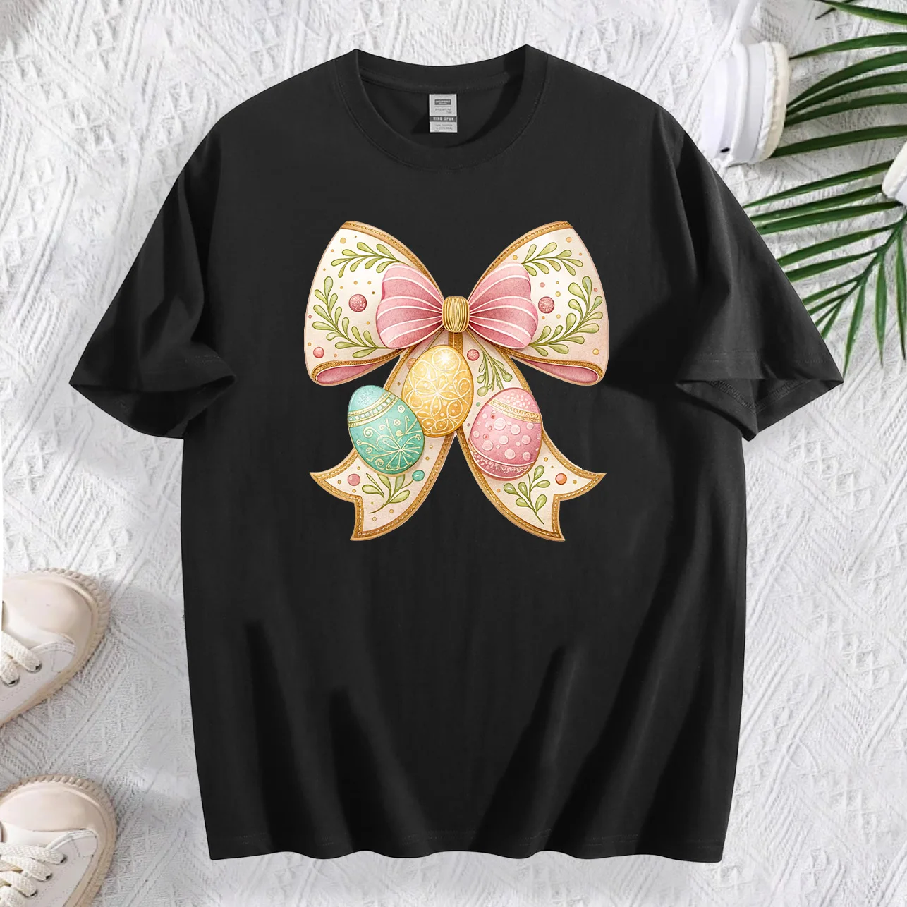 Koszulka damska z grafiką kokardek i jajek wielkanocnych, 100% bawełna, okrągły dekolt, krótki rękaw, codzienna, na lato.