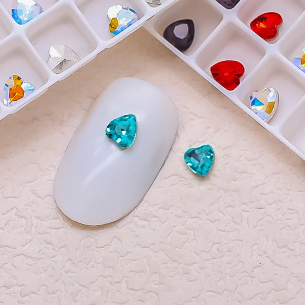 100pcs/pack 4mm pointed bottom heart jewelry with super sparkling illusion crystal peach heart mini diamond nail matching