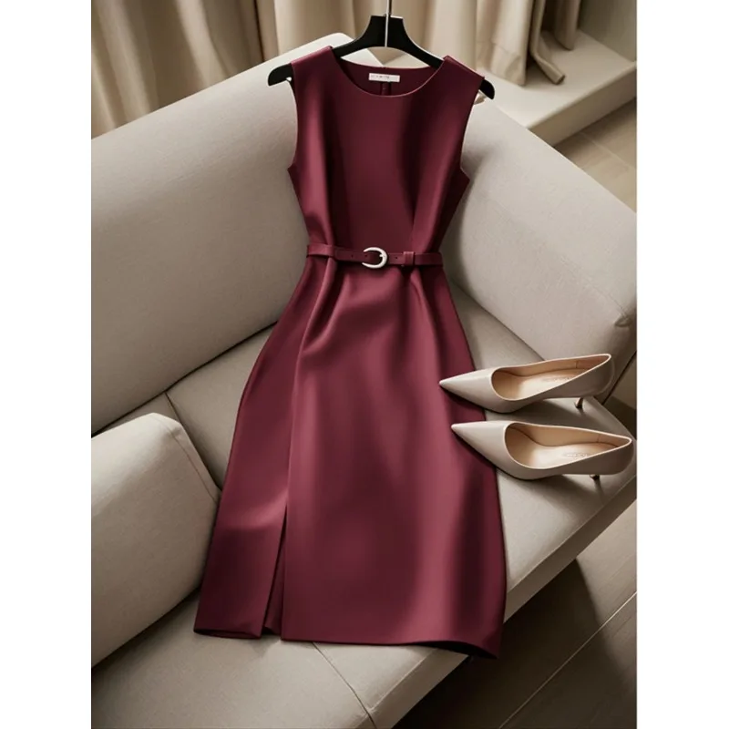 French Royal Sister, Light and Mature Style, High-end Sense, Beautiful Temperament, Thin Khaki Sleeveless Dress, Female Summer