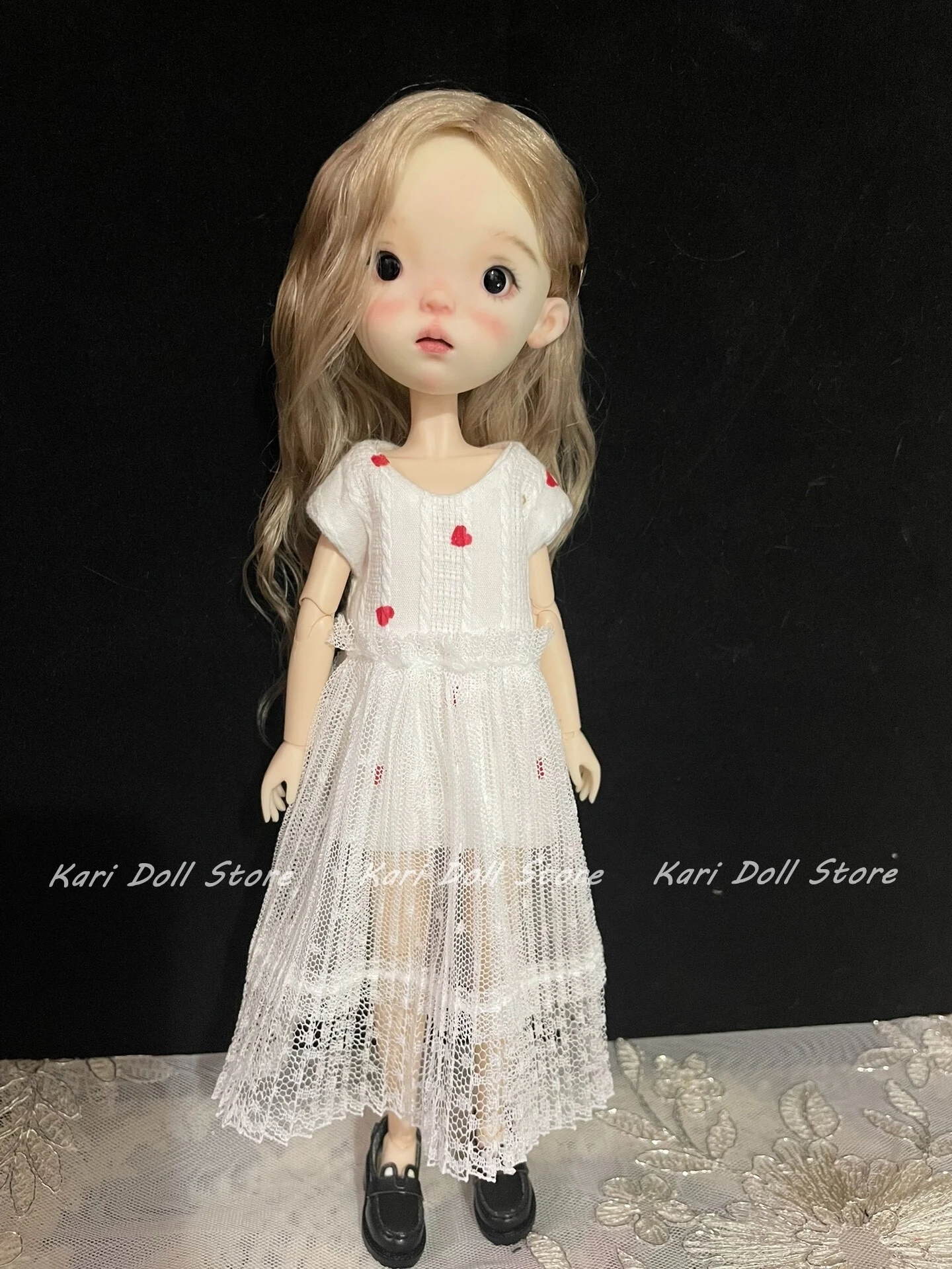 

Kari Doll Одежда и юбки 2025 Love полумарлевое белое кукольное платье для куклы Landazz Landoudou