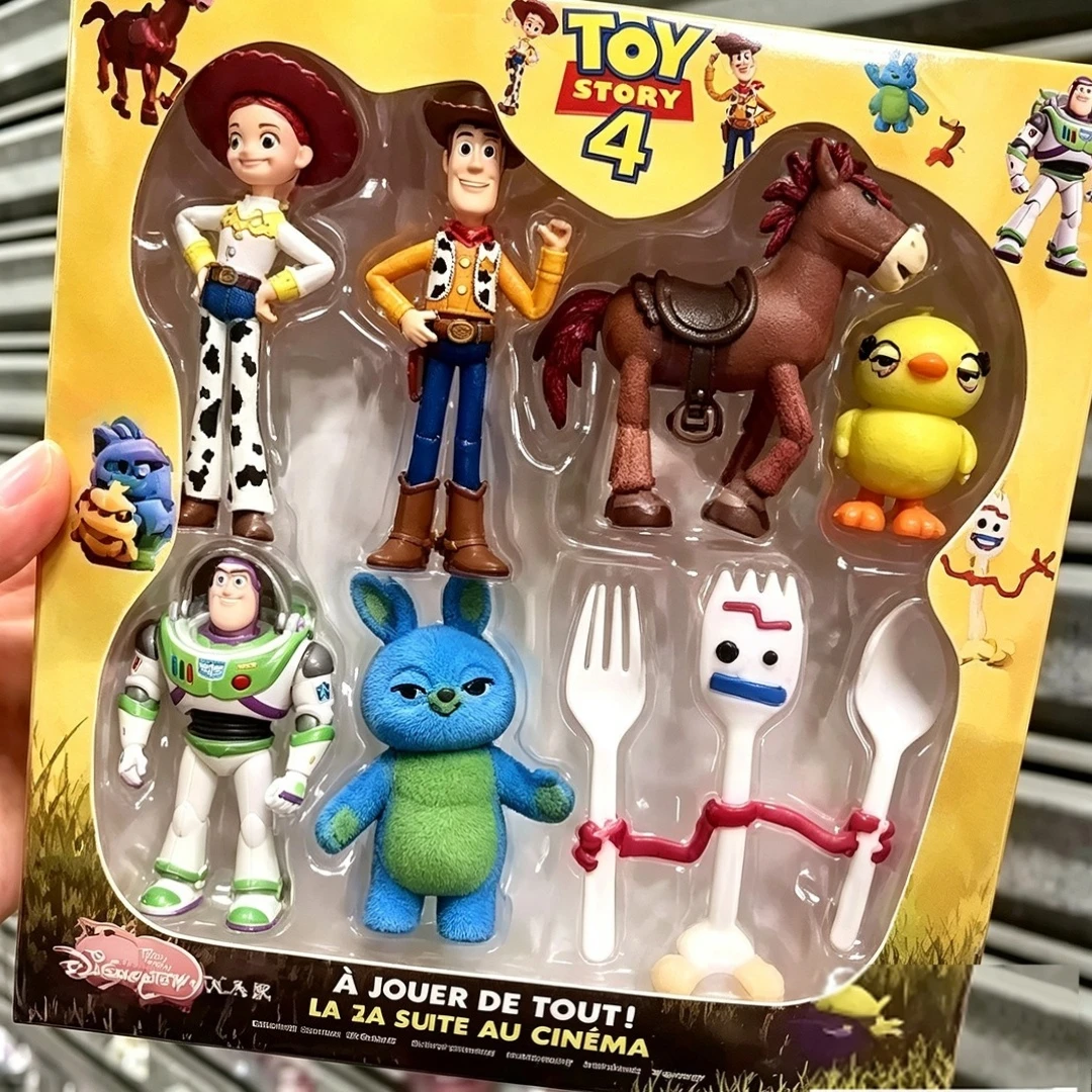Image of Bestseller 7-teiliges Toy Story 4 Actionfiguren-Set, Disney Pixar Woody Buzz Lightyear Jessie Forky Bär Schwein Puppe Modell für Kindergeschenke