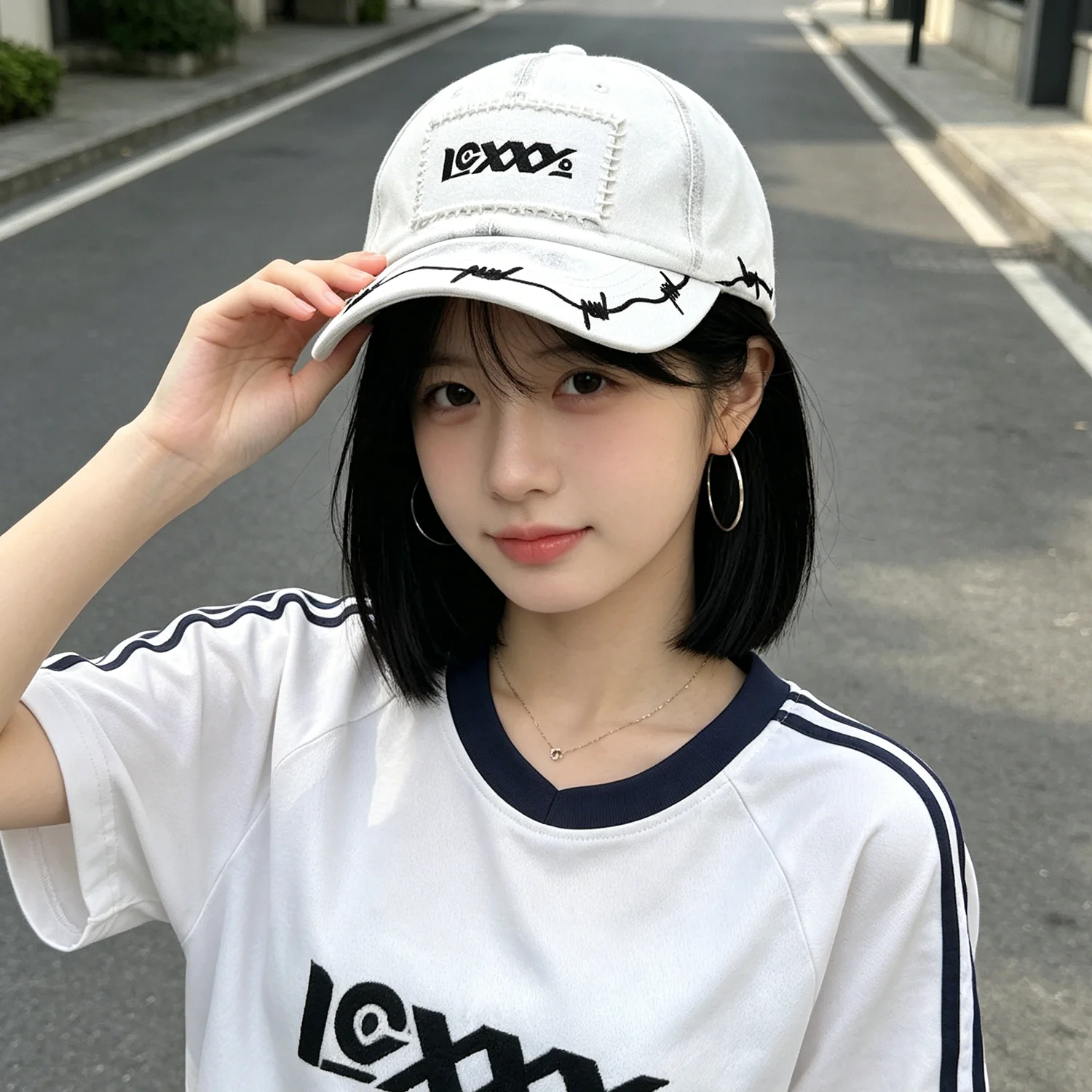 

Vintage Washed Distressed Baseball Cap Barbed Wire Letter Patch Embroidery Unisex Adjustable Street Hat for Men Women