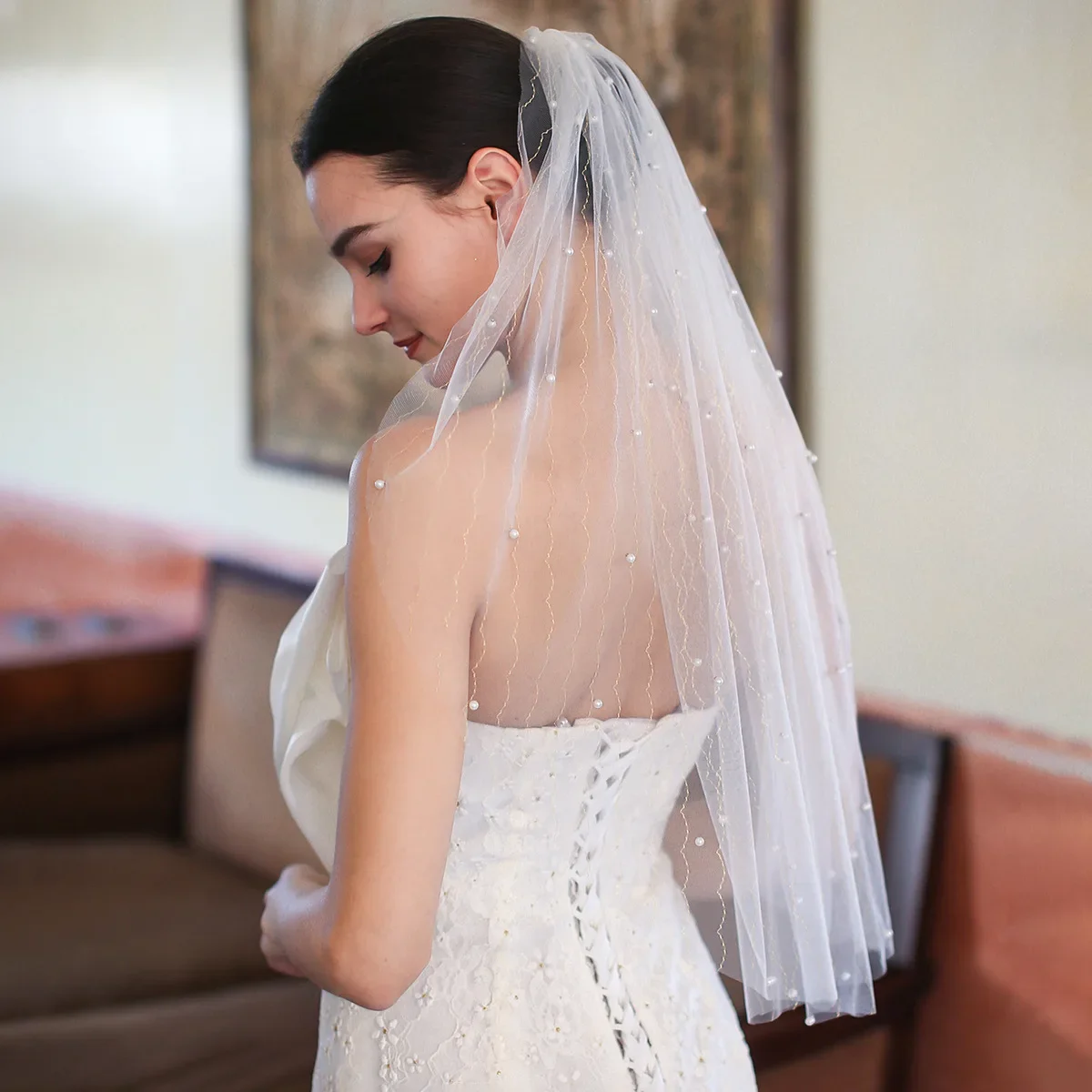 

2025 New Pearl-like Wedding Veil with Gold Thread | Elegant Western Bridal Headpiece Accessory