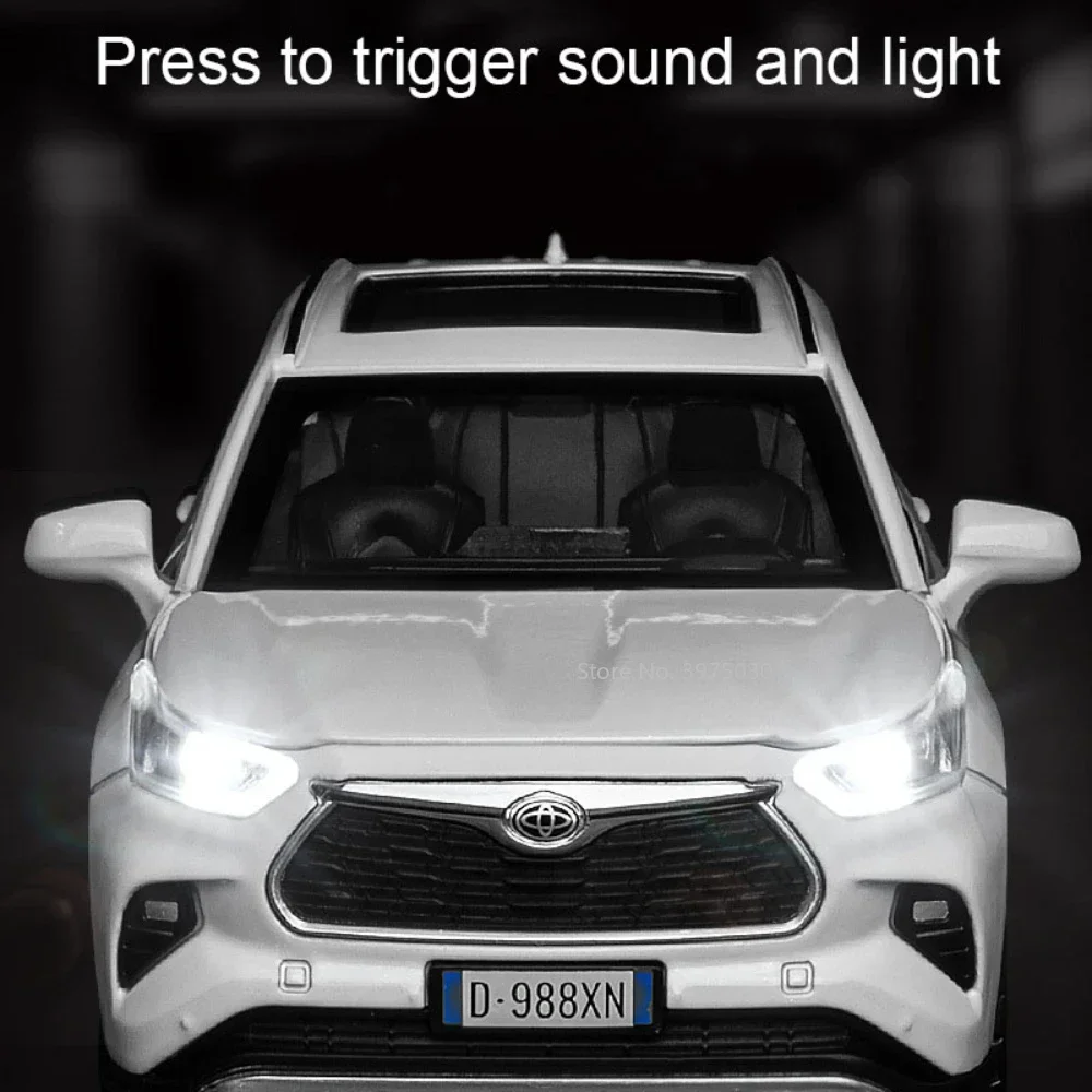 1/32 Highlander SUV Car Model Toy Zinc Alloy Diecast High Simulation Off Road Vehicles With Light Music Pull Back Toys For Child
