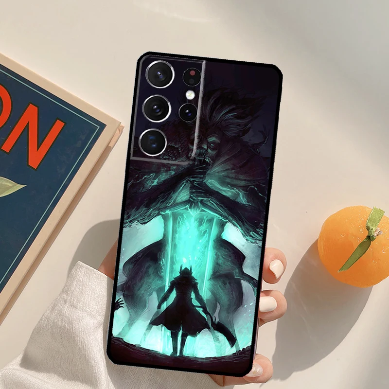 Bloodborne Dark Souls Phone Case For Samsung Galaxy S22 S23 S21 Ultra S20 FE S8 S9 S10 Plus Note 10 20 Ultra Cover