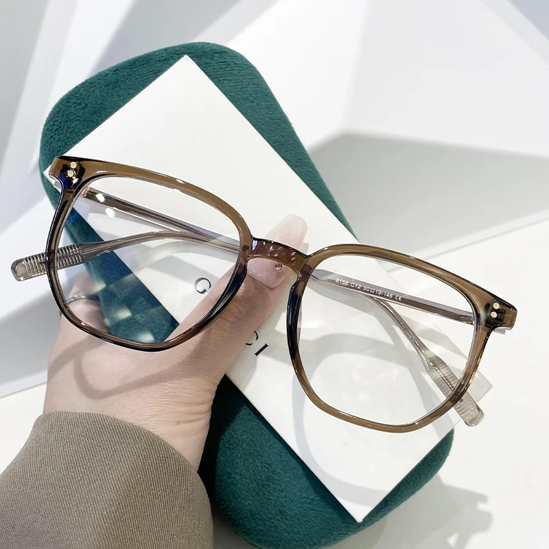 Square Shape Eyeglass Frames for Women High Quality Anti Blue Light Glasses Frame Women TR90 Material Man Glass