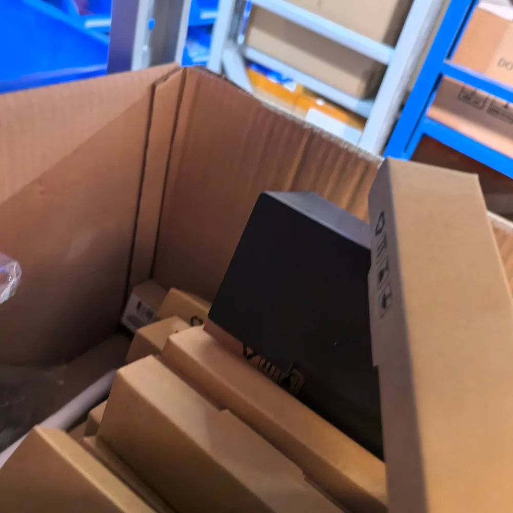 

1799792 1746399 Бак для обслуживания чернил для EPSON M100 M105 M200 M201 M205 L550 L551 L555 L565 L566 L575 WF 2510 2520 2530