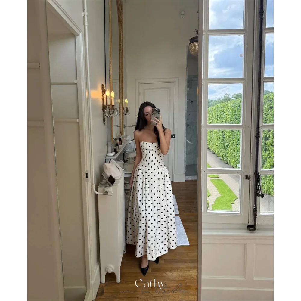 

Cathy Customized White Strapless Wave Point Prom Dresses A-Line Sleeveless vestidos de noiva Elegant Floor-Length Formal Evening