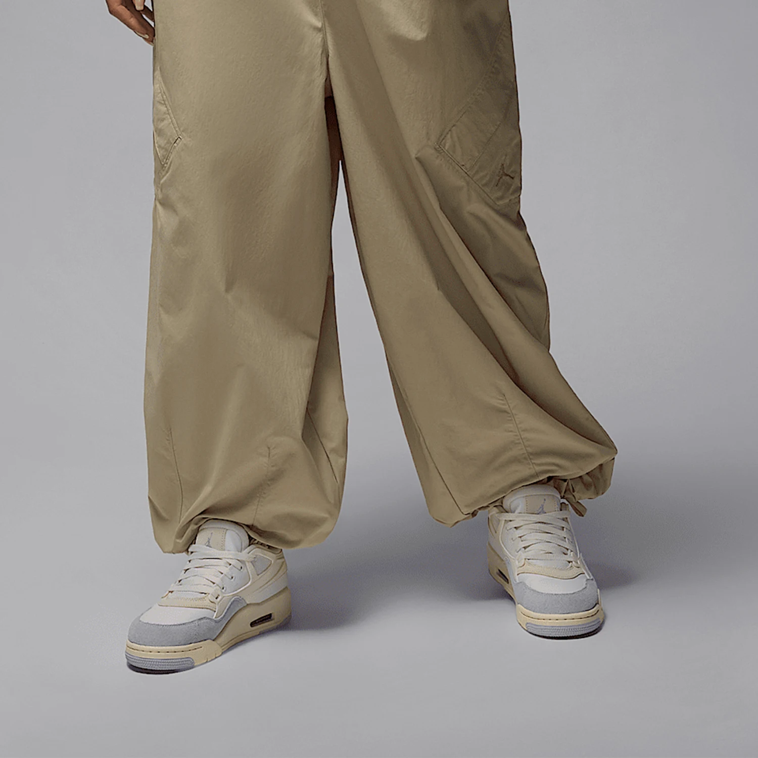 

Оригинальные женские баскетбольные кроссовки Nike JORDAN на воздушной подушке со вставками IB7408-133