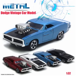 1:32 Challenger Vintage Classic Alloy Car Model Diecasts Toy With Sound and Light Vehicles Decoration Toys For Kids Gift