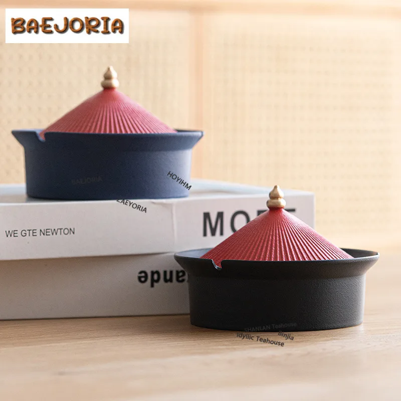 

Lucky Fortune Official Hat Ceramic Ashtray Vintage Ashtray Closed Cigar Ash Tray Household Weed Smoking Tableware Collection