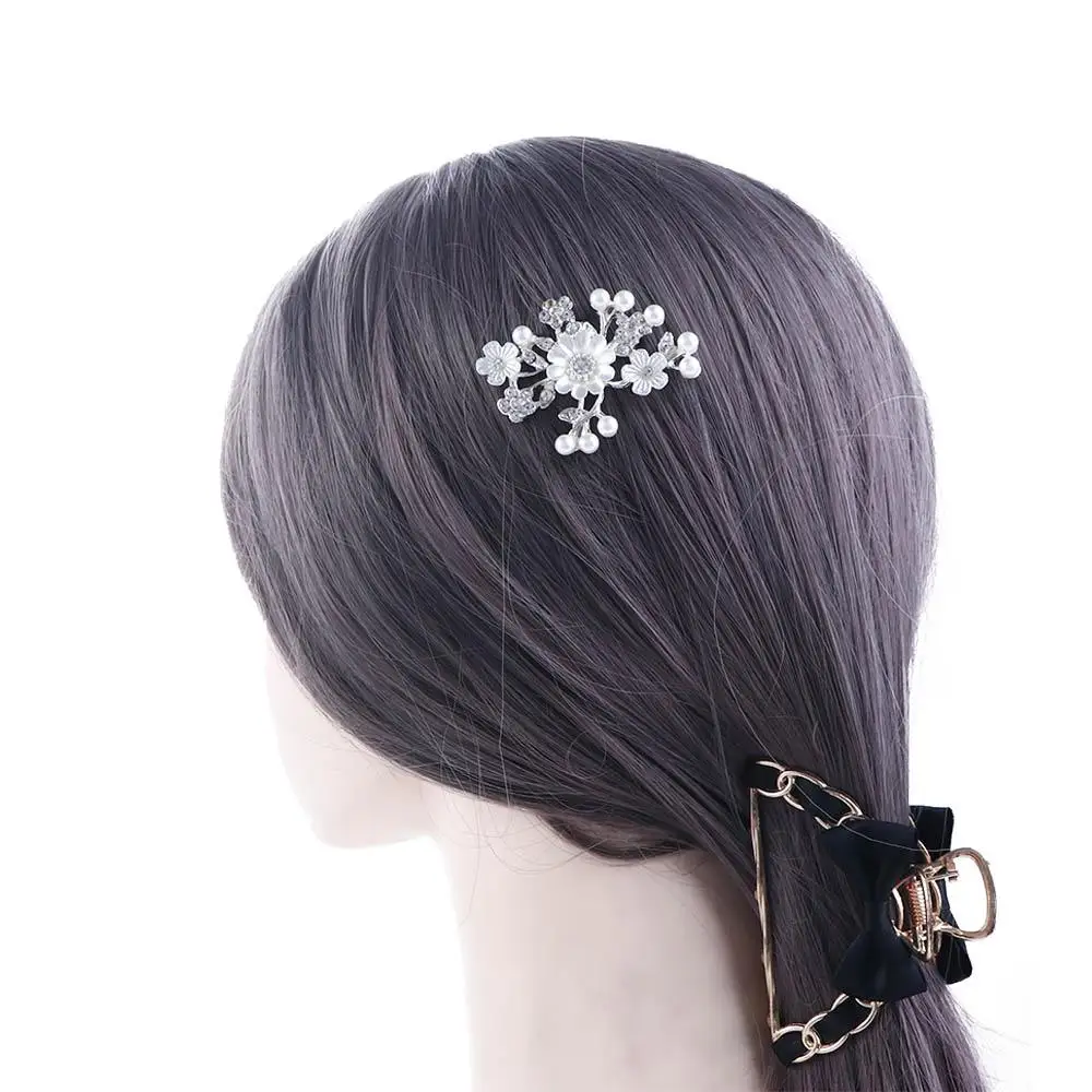 Ontwerp Eenvoudige Legering Bloemen Vrouwen Haarspeld Koreaanse Stijl Hoofddeksels Vijf-Tand Haarkam Strass Haarstok Haaraccessoires