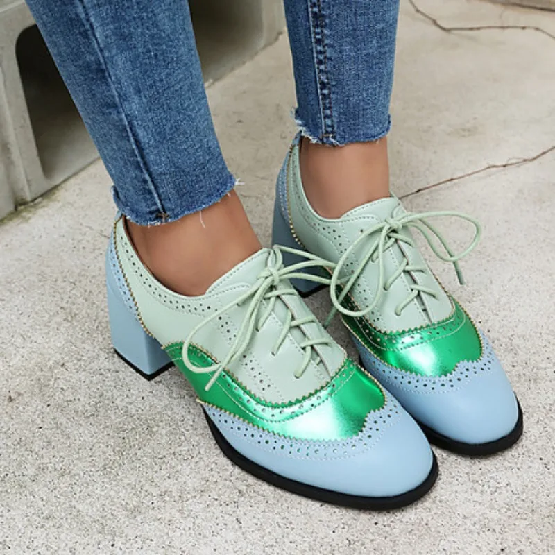 

Patent Leather Oxford Shoes for Women British Style Vintage Lace-up Thick Heel Heels Deep Mouth Chunky Heel Brogue Shoes Pumps