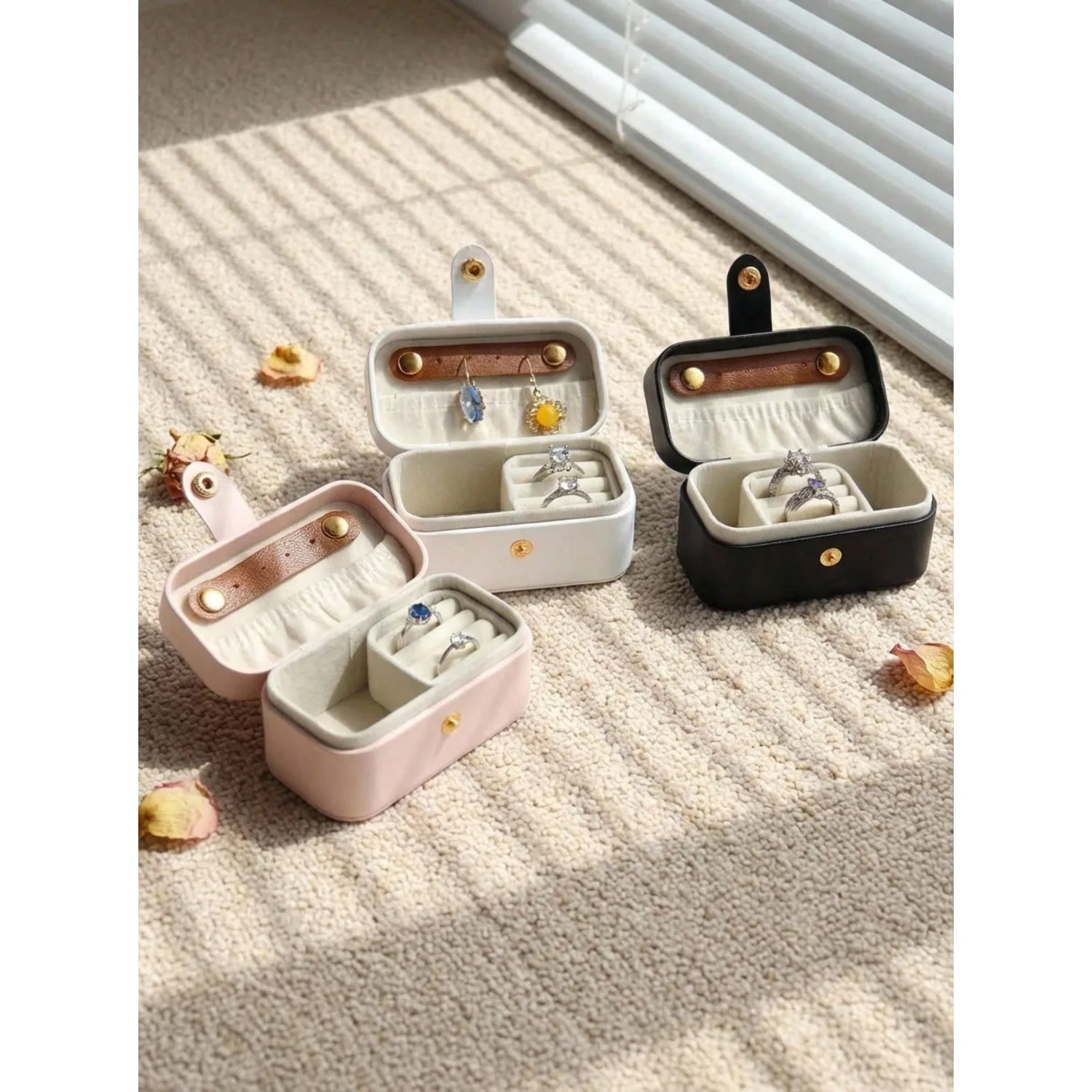 

1pc Portable Minimalist Leather Jewelry Box Organizer, Holds Rings, Necklaces, Earrings, Lipstick, Jewelry Storage Display Gift