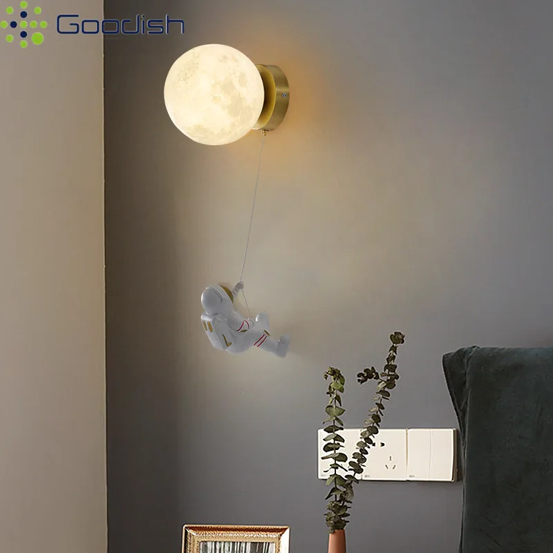 

Modern Nordic Minimalist Astronaut Bulb LED Wall Lamps Art Creative Lustre Lights for Bedroom Bedside Home Decoration Chandelier