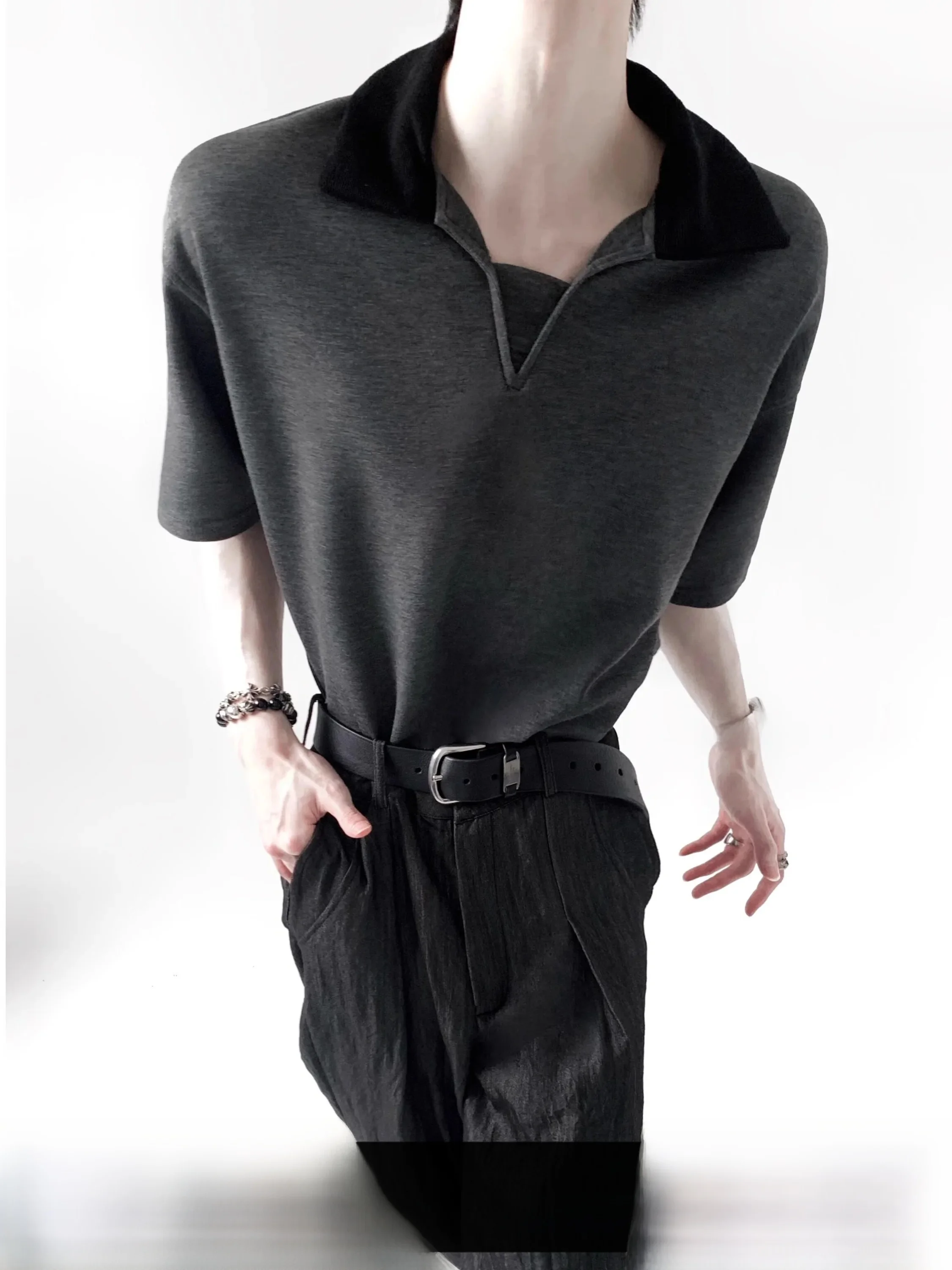 Autumn Mountain Wind Men's  Shirt V-Neck Short Sleeve Design Sensation Vintage Style Summer Fashion T-Shirt Casual Wear
