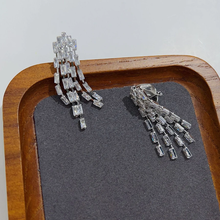 Luxury Sparking Rectangular Crystal Zircon Long Tassel Clip on Earrings for Women Bridal Wedding Without Piercing Jewelry