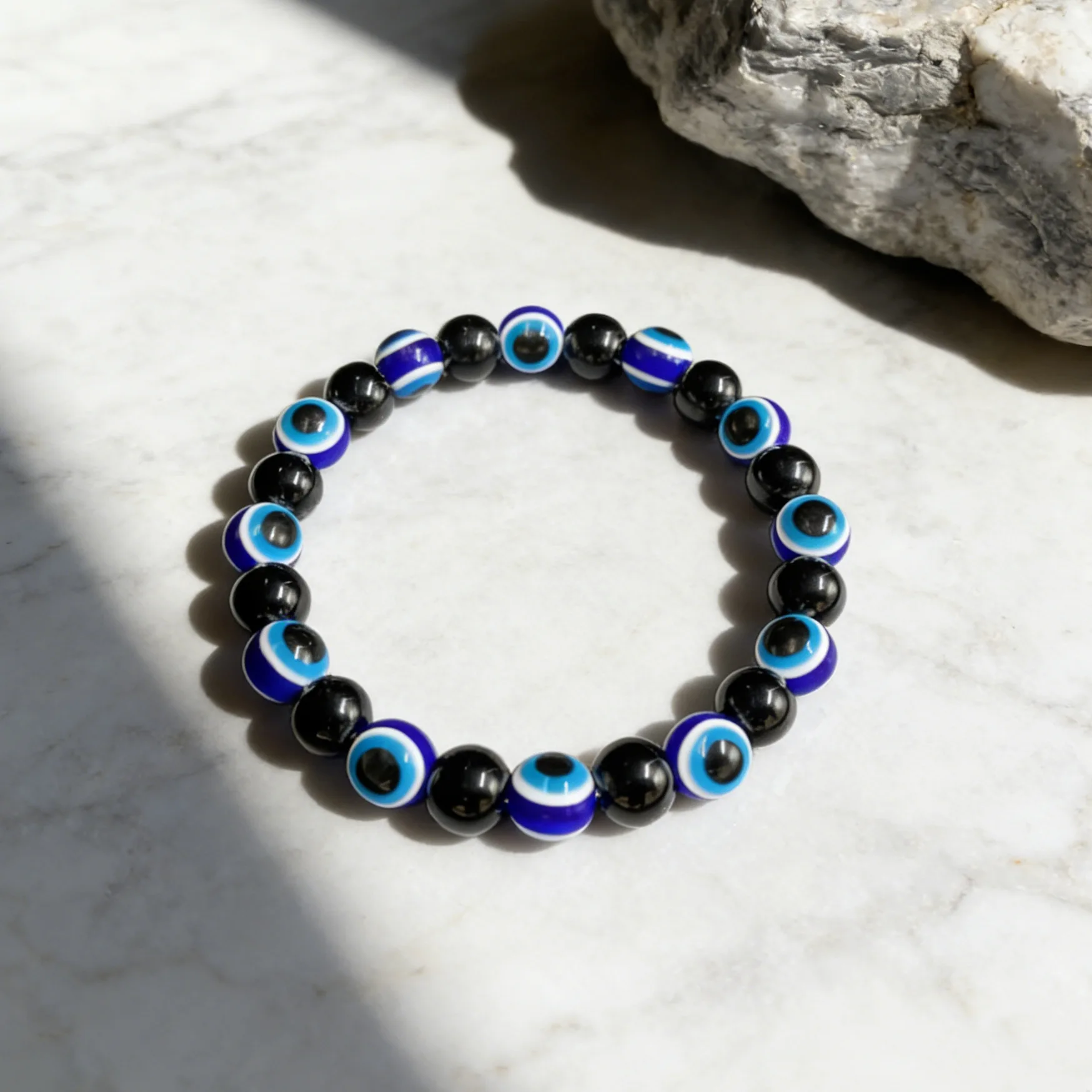 

European American Hot Blue Evil Eye Bracelet Shiny Black Stone Handmade Beaded Bracelet Fashion Personality Wrist Jewelry