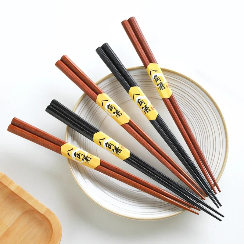 عيدان تناول الطعام اليابانية ذات طرف مدبب، عيدان تناول الطعام الخشبية المثمنة للاستخدام المنزلي، أدوات مائدة خشبية مقاومة للبكتيريا والعفن