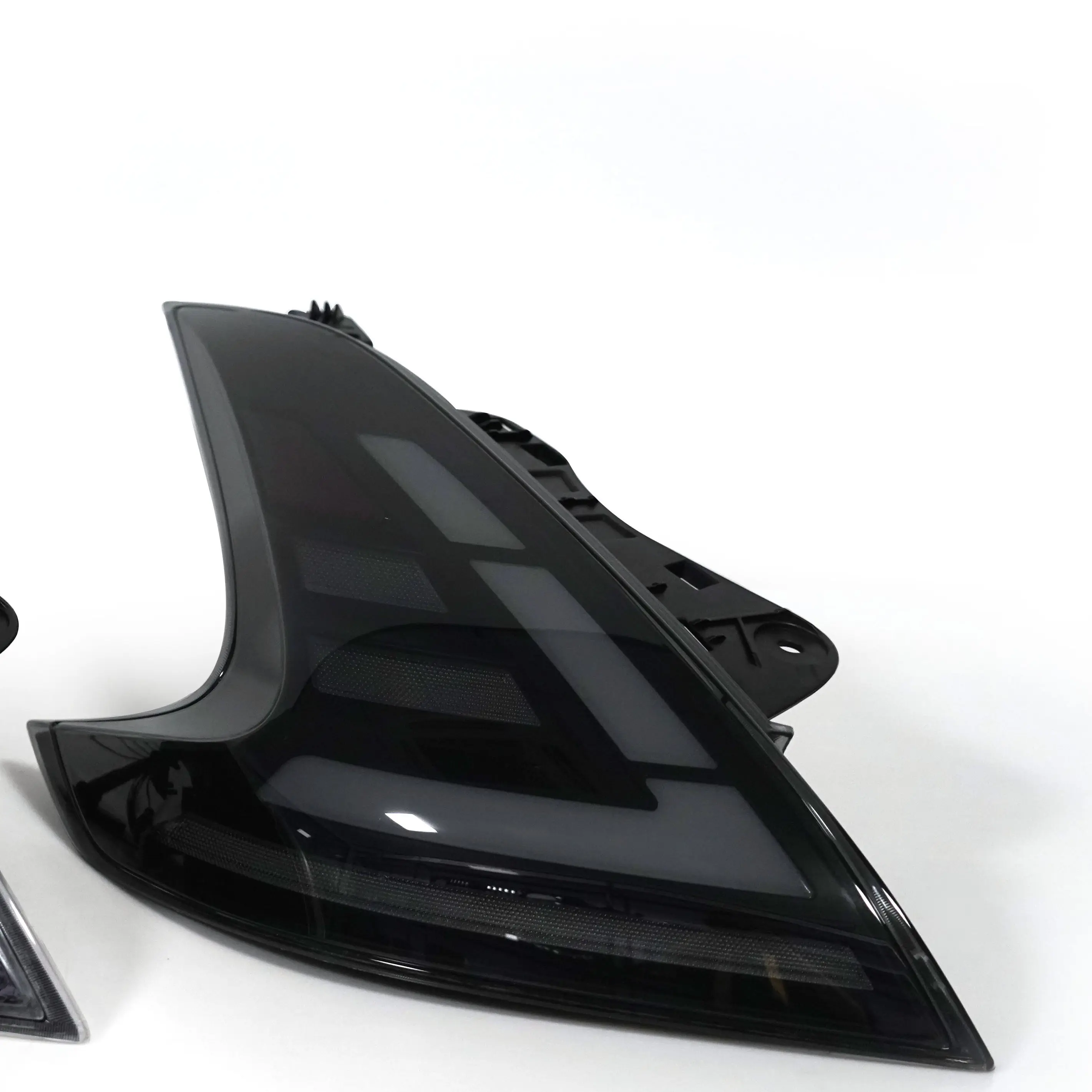 

Modified LED Tail Light Premium Car Accessory for Nissan 370z Tail Lamp