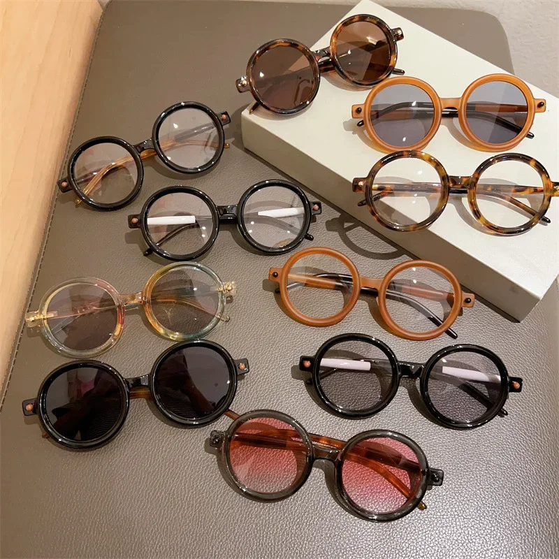 ยอดนิยมแว่นตากันแดด Vintage Vintage ผู้หญิงสําหรับชายอินเทรนด์แว่นตากันแดด Punk Luxury ยี่ห้อ Designer Shades กรอบแว่นตาใหญ่ UV400