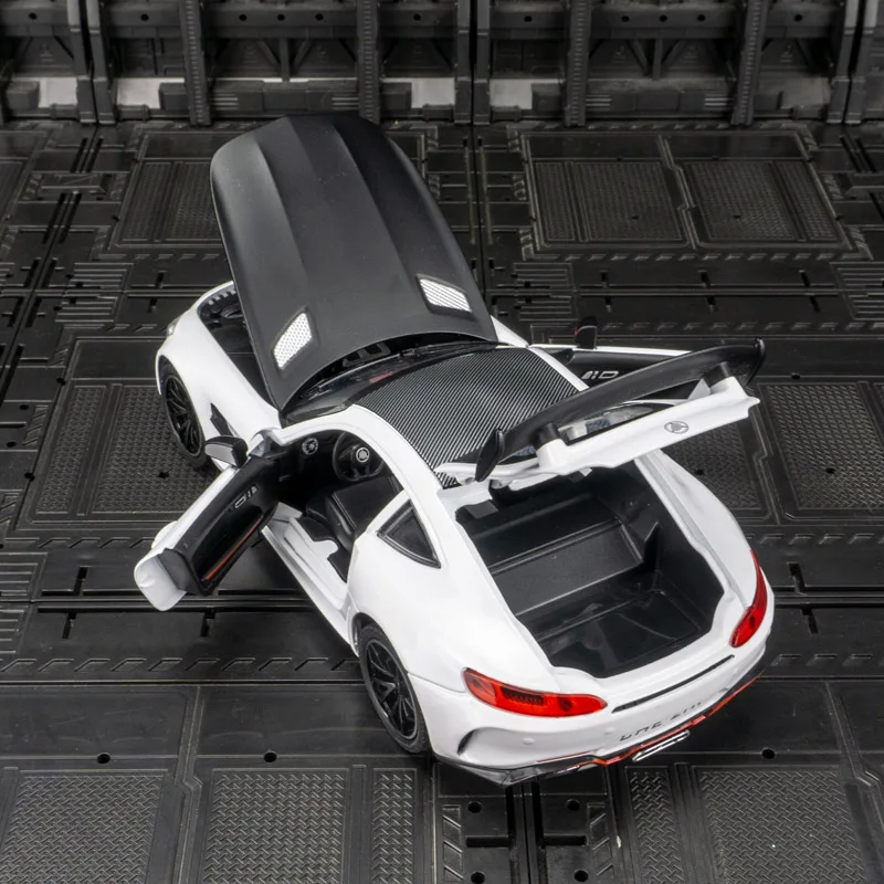 1:24 Mercedes GT supercoche de aleación modelo puertas de coche y maletero del capó del motor se puede abrir un coche de juguete para niños con sonido e iluminación
