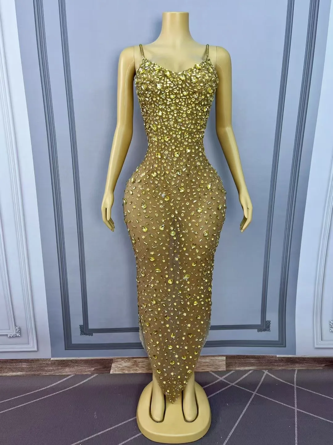 Exquisite Rhinestone Crystal Party Evening Dresses 2026 Luxury Strapless Elegant Illusion Gowns Special Occasion Prom Dress