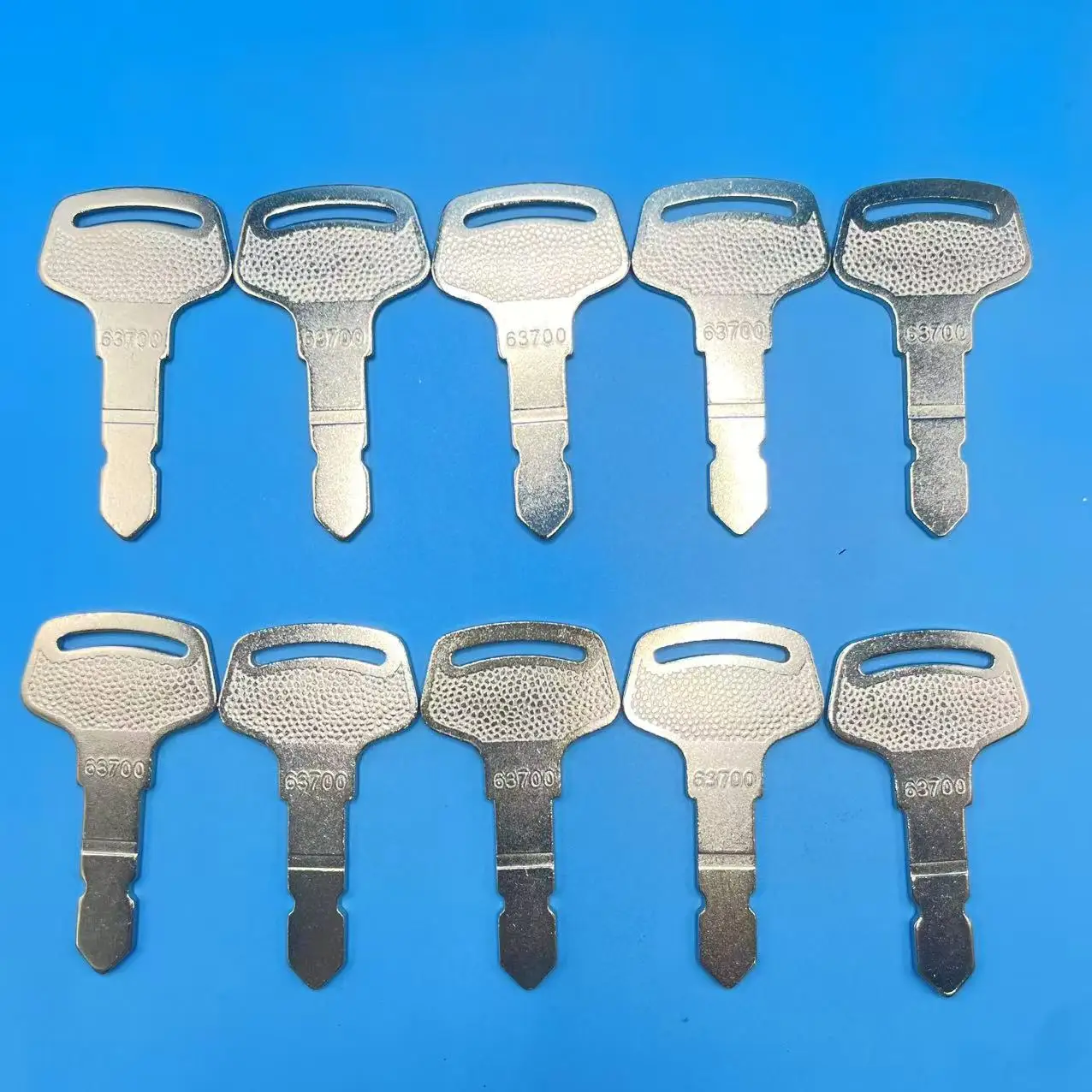 Clé de contact adaptée au tracteur Kubota série B, boîtier New Holland, 1/5/10 pièces, 63700