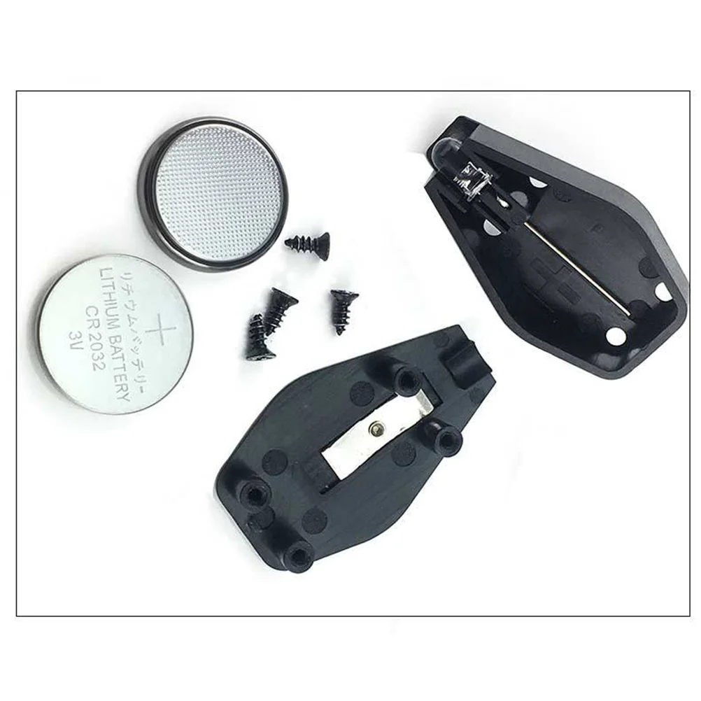 

Mini LED Flashlight Black Portable Clip Light 360 Degree Rotatable Suitable for Camping Reading Fishing Repairing Outdoor