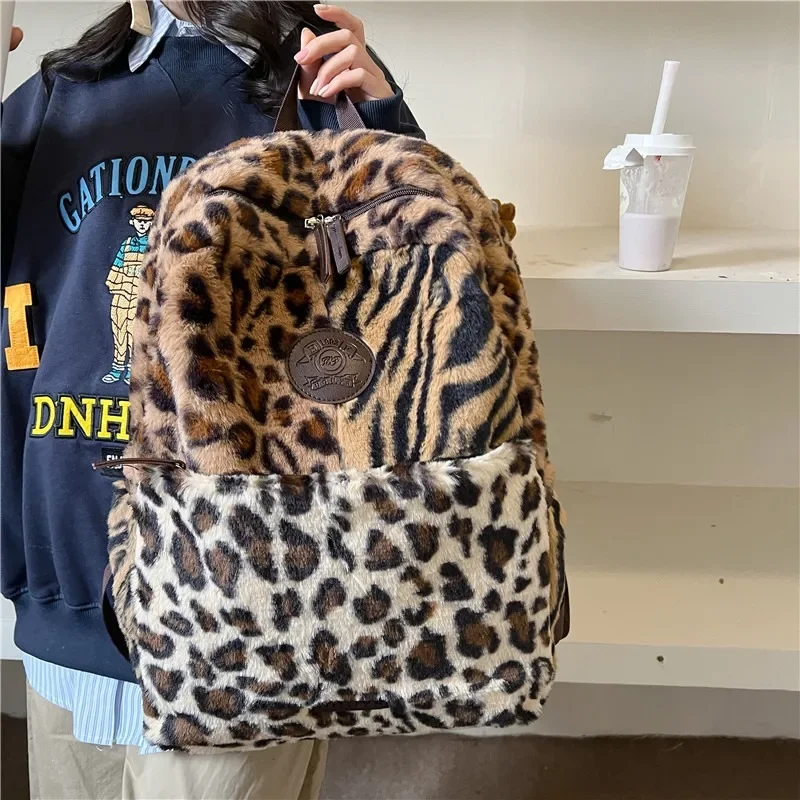 Mochila De terciopelo con estampado de leopardo para mujer, morral de viaje de gran capacidad con patrón de Tigre, gran oferta, 2024