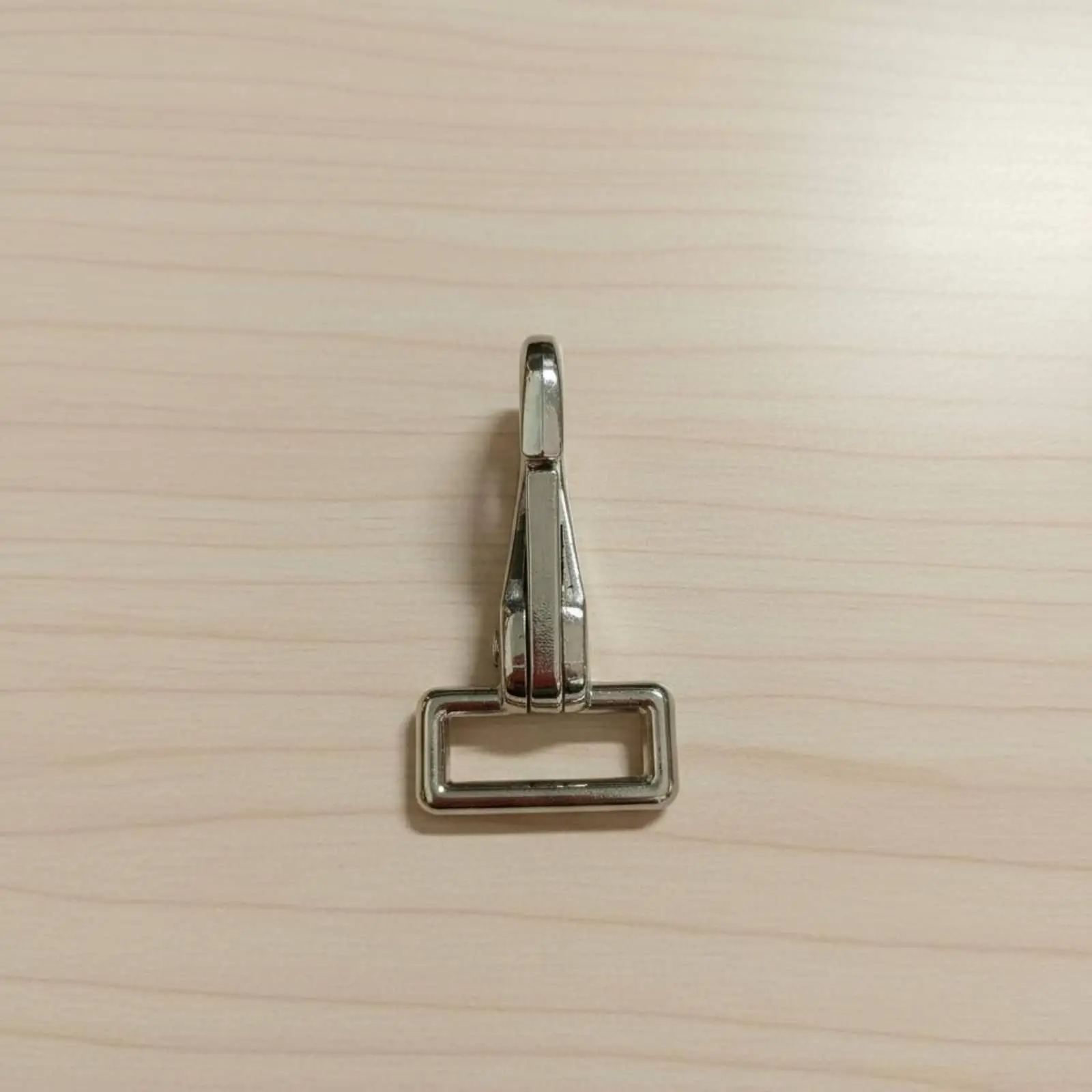 Smooth Finish Alloy Snap Hook Swivel Carabiner for Pet Leash Keychain Bag Strap Zinc Clasp for Horse Tack Making