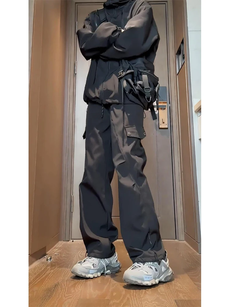 

Men's Spring Autumn Lightweight Hard Cargo Pants Outdoor Waterproof Climbing Trousers Utility Workwear Loose Fit Casual