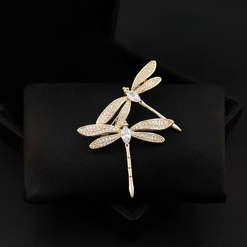 

Flowing Light Double Dragonfly Brooch for Women Suit Lapel Pin Cardigan Accessory Wool Coat Corsage Elegant Jewelry Gifts 6031