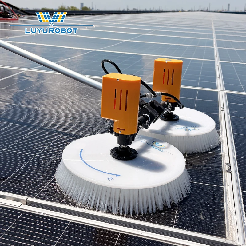 Motor-Driven Solar Cell Panel Cleaner 7.6m Farm Power Station Pv Panel Wash with Lithium Battery Panel Cleaning Machine