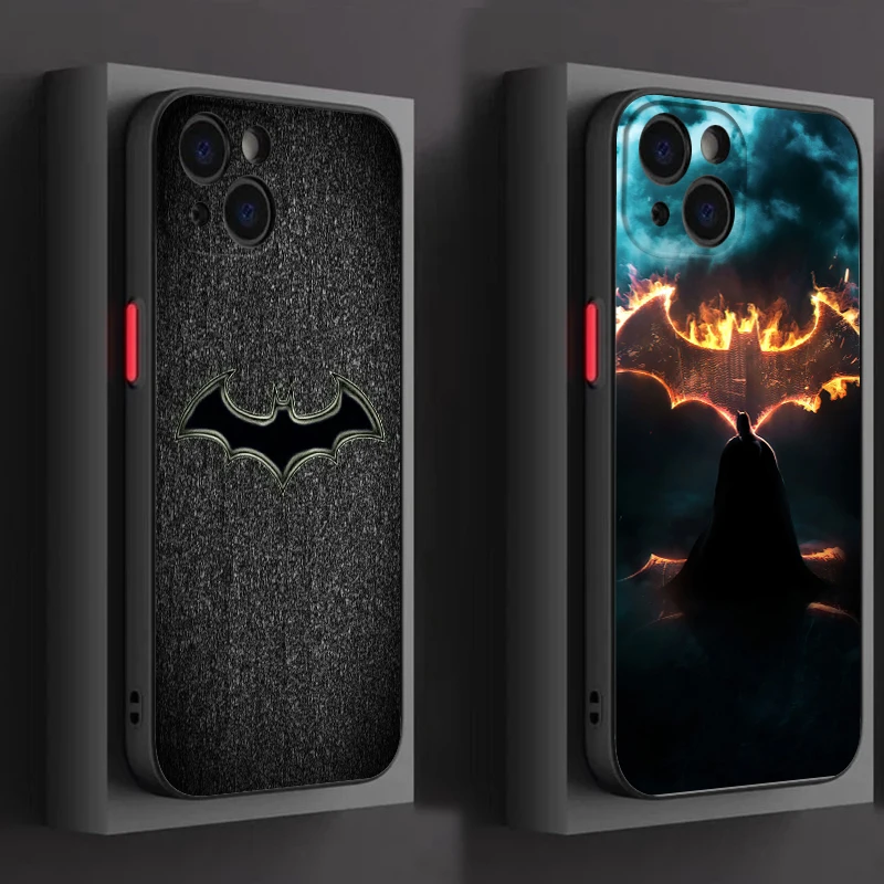 Comics Batmans Superhero For iPhone 15 14 13 12 Mini 11 XS Pro Max X XR 8 7 6 Plus Frosted Translucent Phone Case Cover