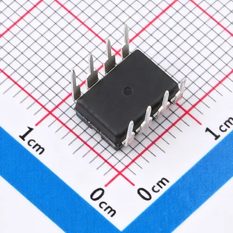 10PCS/LOT UC2845BNG marking UC2845BNG Boost, Flyback Regulator Positive, Isolation Capable Output Step-Up