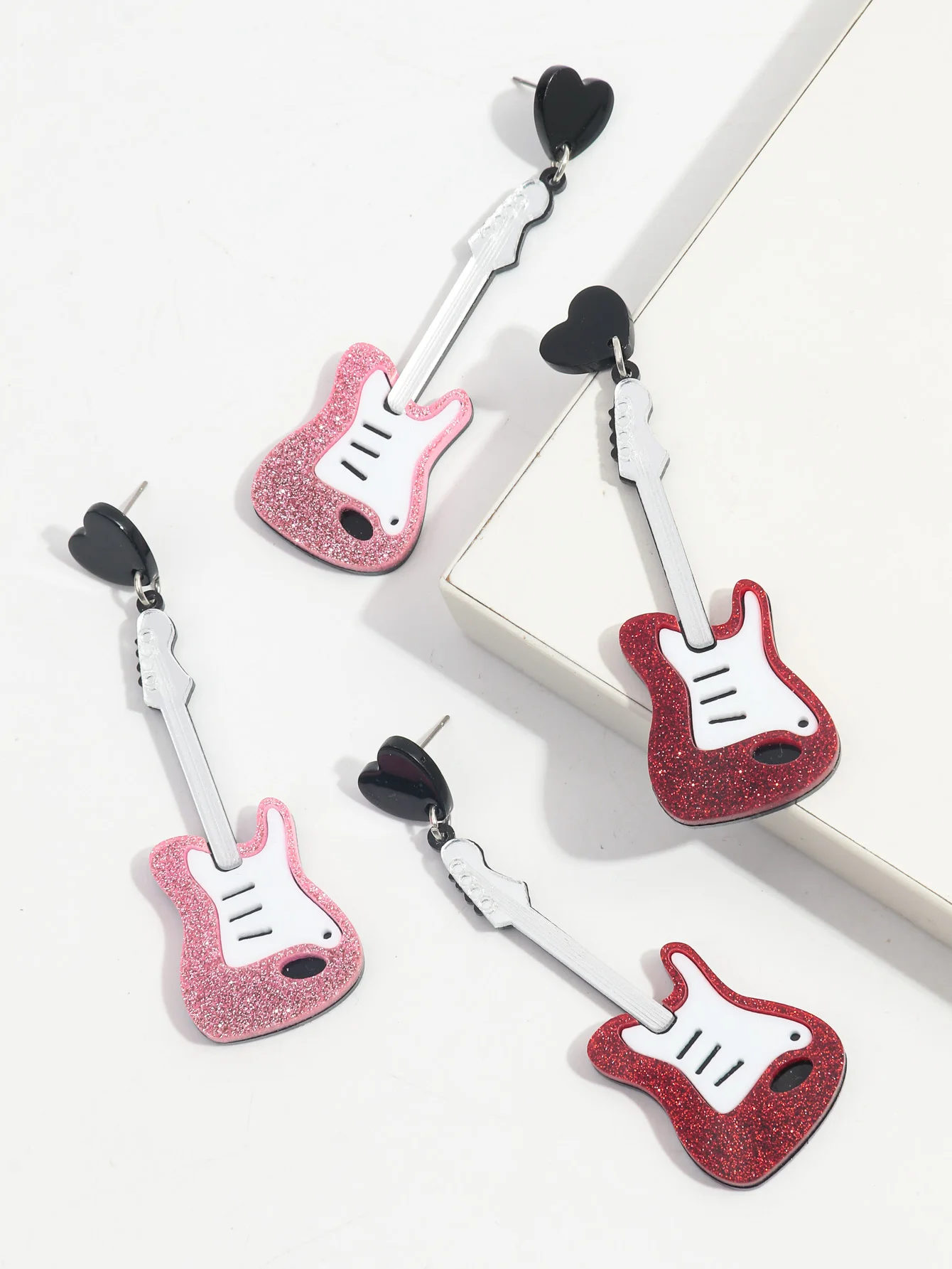 New Acrylic Glitter Classical Guitar Drop Earrings for Women Girls Music Festival Instrument Pendant Earrings Party Jewelry Gift