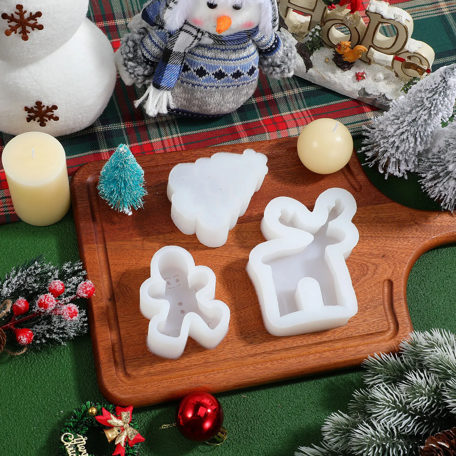 

3 Pcs Christmas Baking Making Mold Soap Candles Holder Resin Moulds Creative Silicone Cute Epoxy Holiday Molds