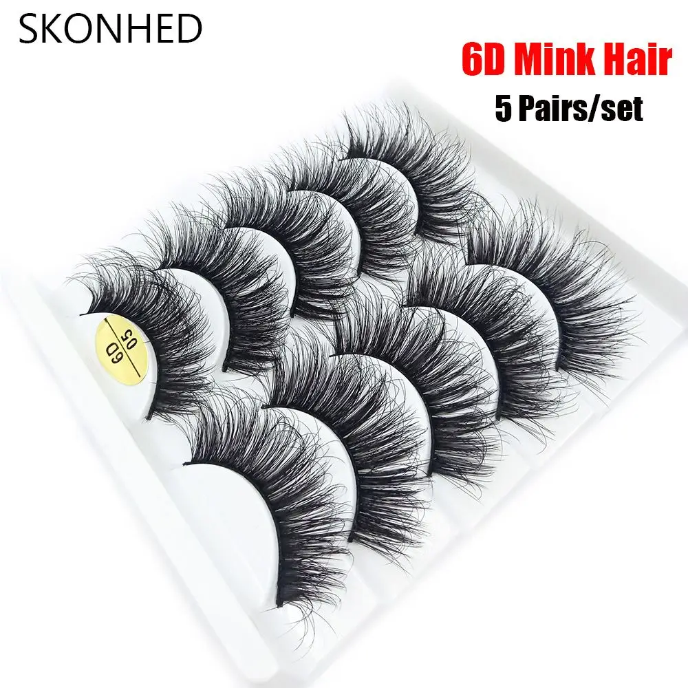 SKONHED 5 Paar Damenmode Wispy Flared Natural Long 6D Faux Nerzhaar Wimpernverlängerung Kreuzmuster Falsche Wimpern