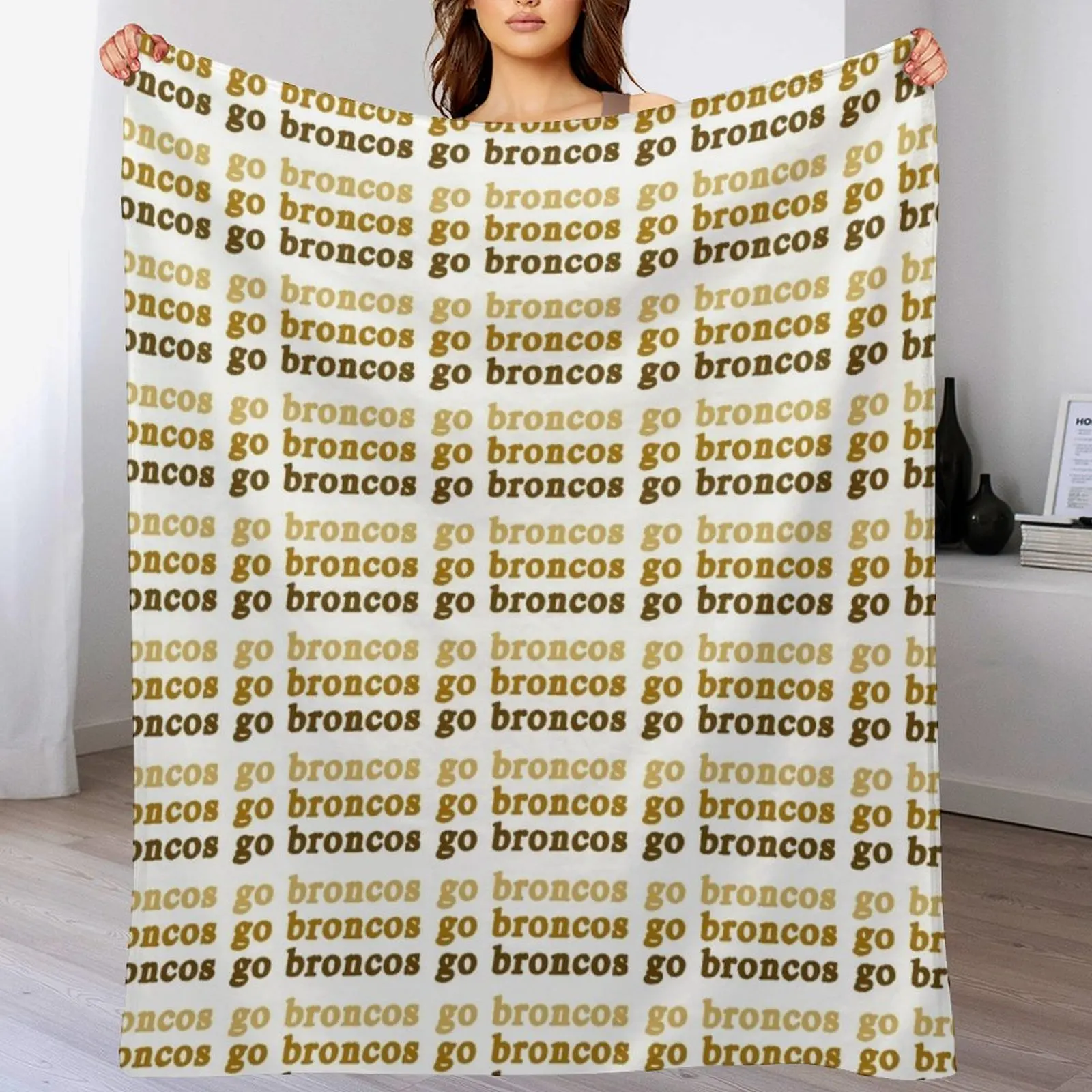 

GO BRONCOS // WESTERN MICHIGAN UNIVERSITY Throw Blanket Multi Use Warm Blanket for Living Room Bedroom
