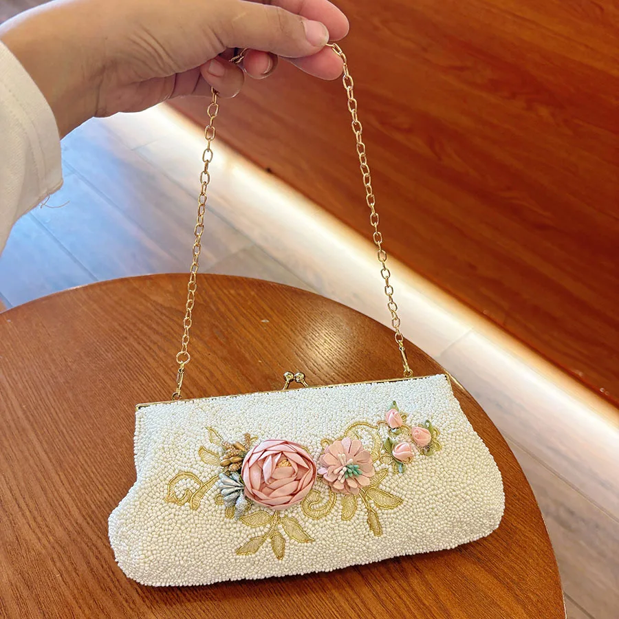 Französischer Stil, Promi-Clutch mit Perlen und Blumen, neue chinesische Cheongsam-Handtasche, vielseitige Abendtasche, Umhängetasche – Detail 8