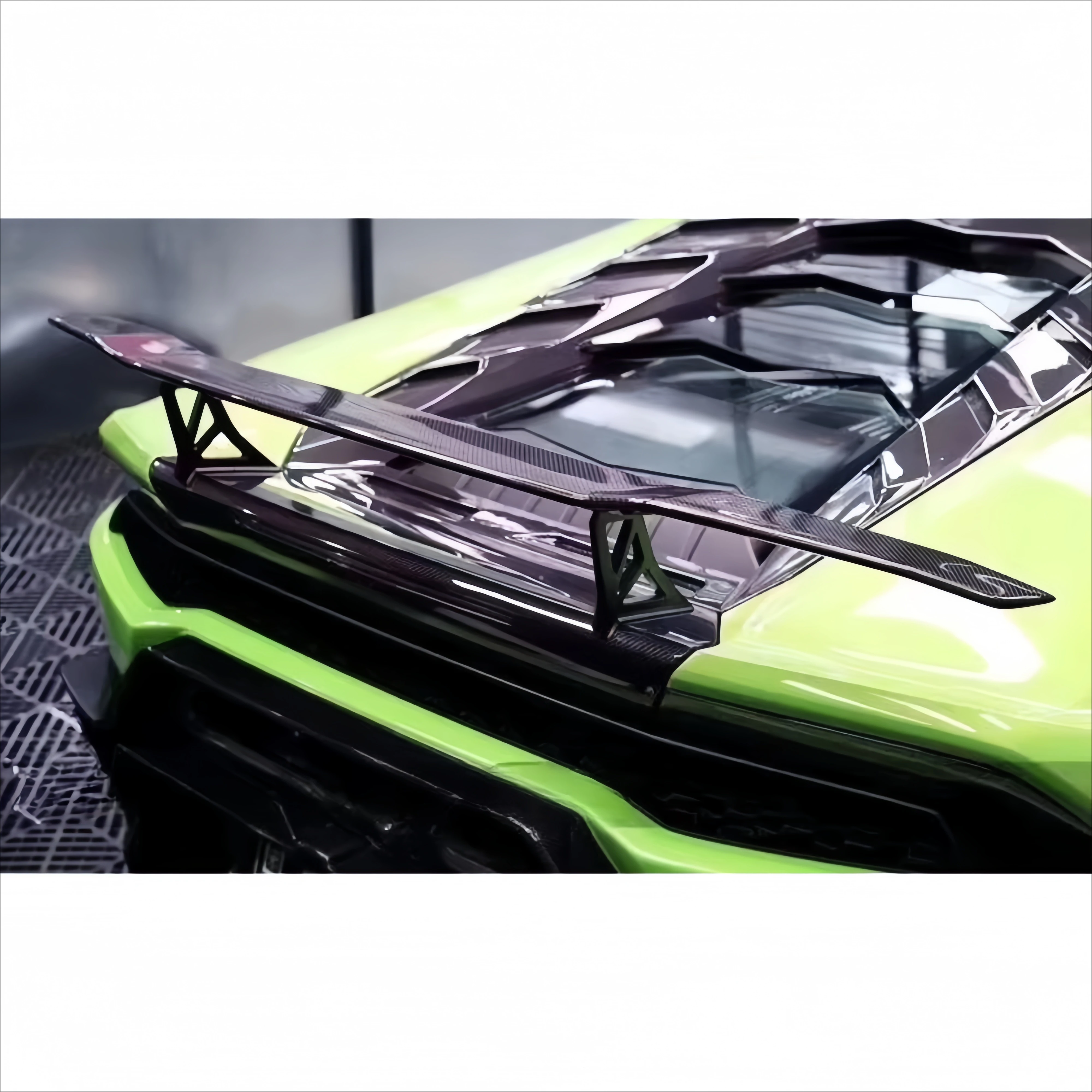 For  LP580 LP610 Modified with SV Style High-quality Dry Carbon Fiber Rear Spoiler and Wing Tail