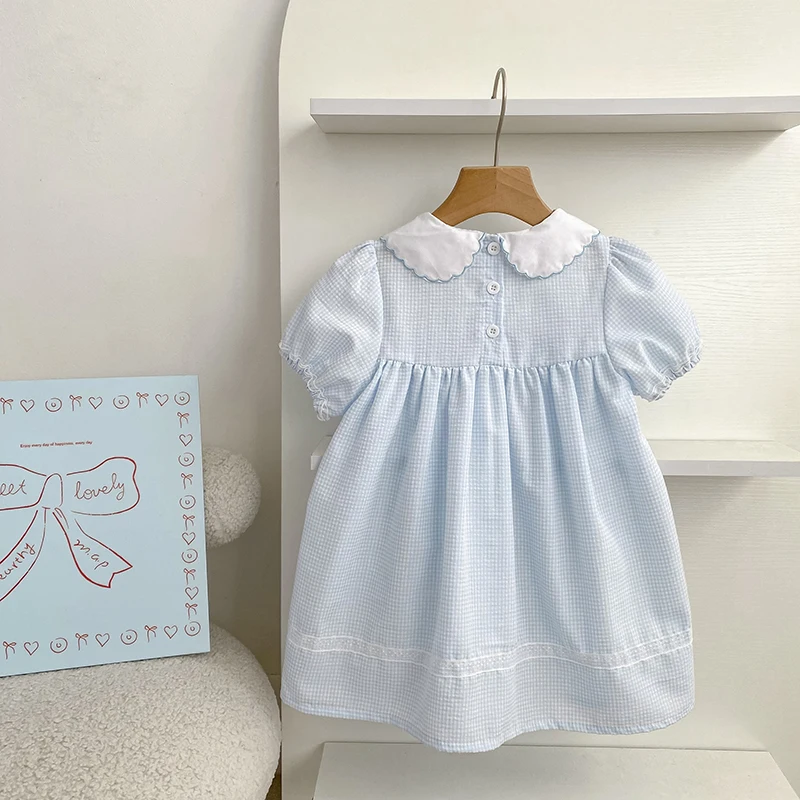 2026 Neues Sommerkleid für 2-6 Jahre, Kurzarm, Blumenmuster, Koreanische Version, Süßes Karokleid mit Besticktem Kragen für Mädchen – Detail 3
