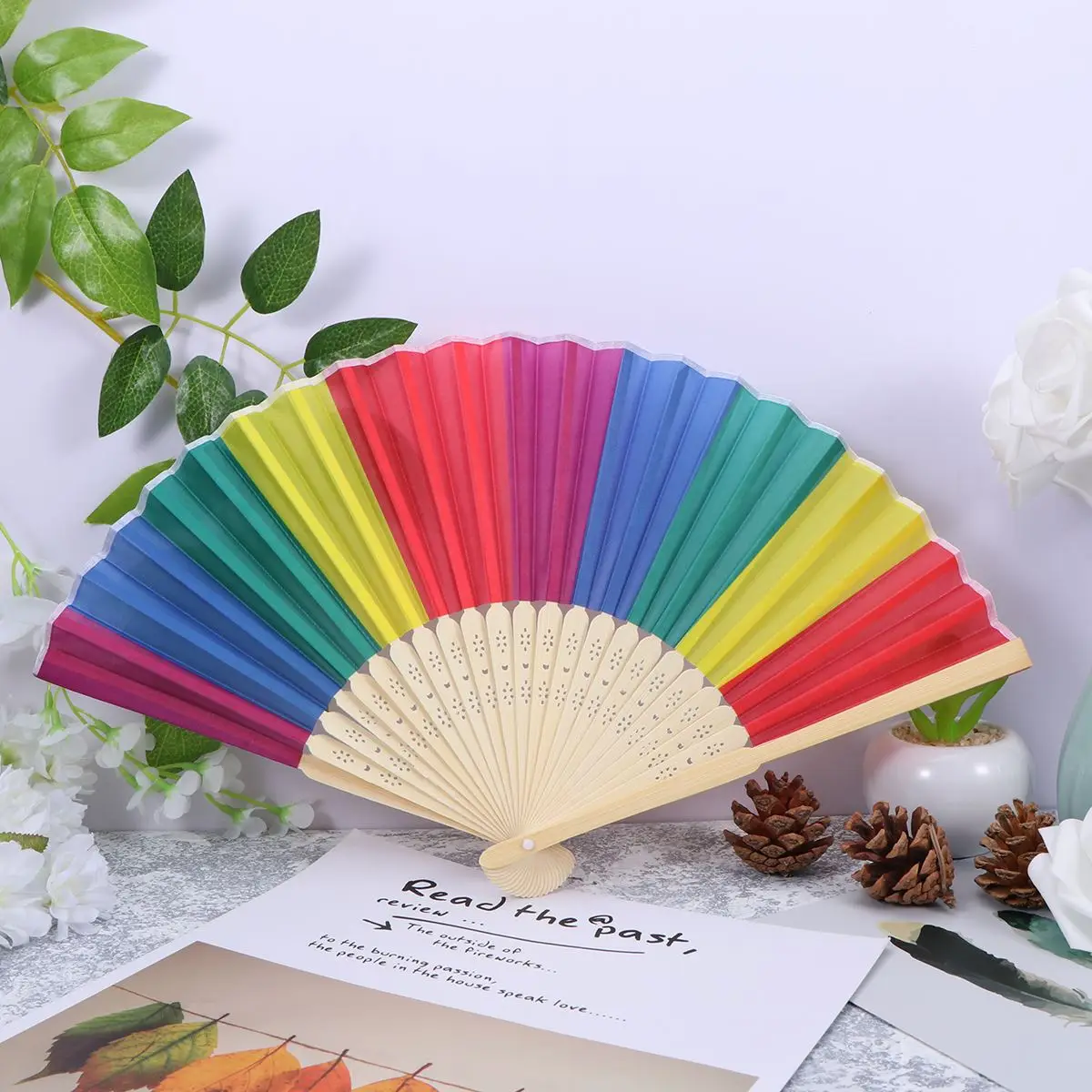 Rainbow Folding Fan Rainbow Fan Lovers Fan Durable Fabric LGBTQ Gift Folding Fan Gay Wedding Decors Fan 23CM Bamboo Rainbow Fans