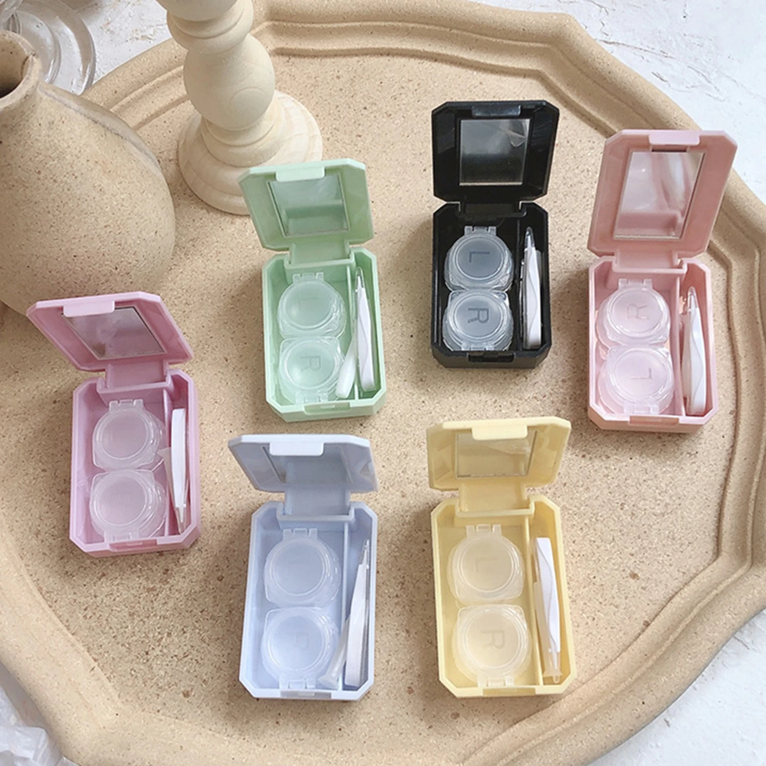 

Mini Solid Color Contact Lens Case Contact Lens Container Girls Travel Holder Storage Eye Container with Mirror