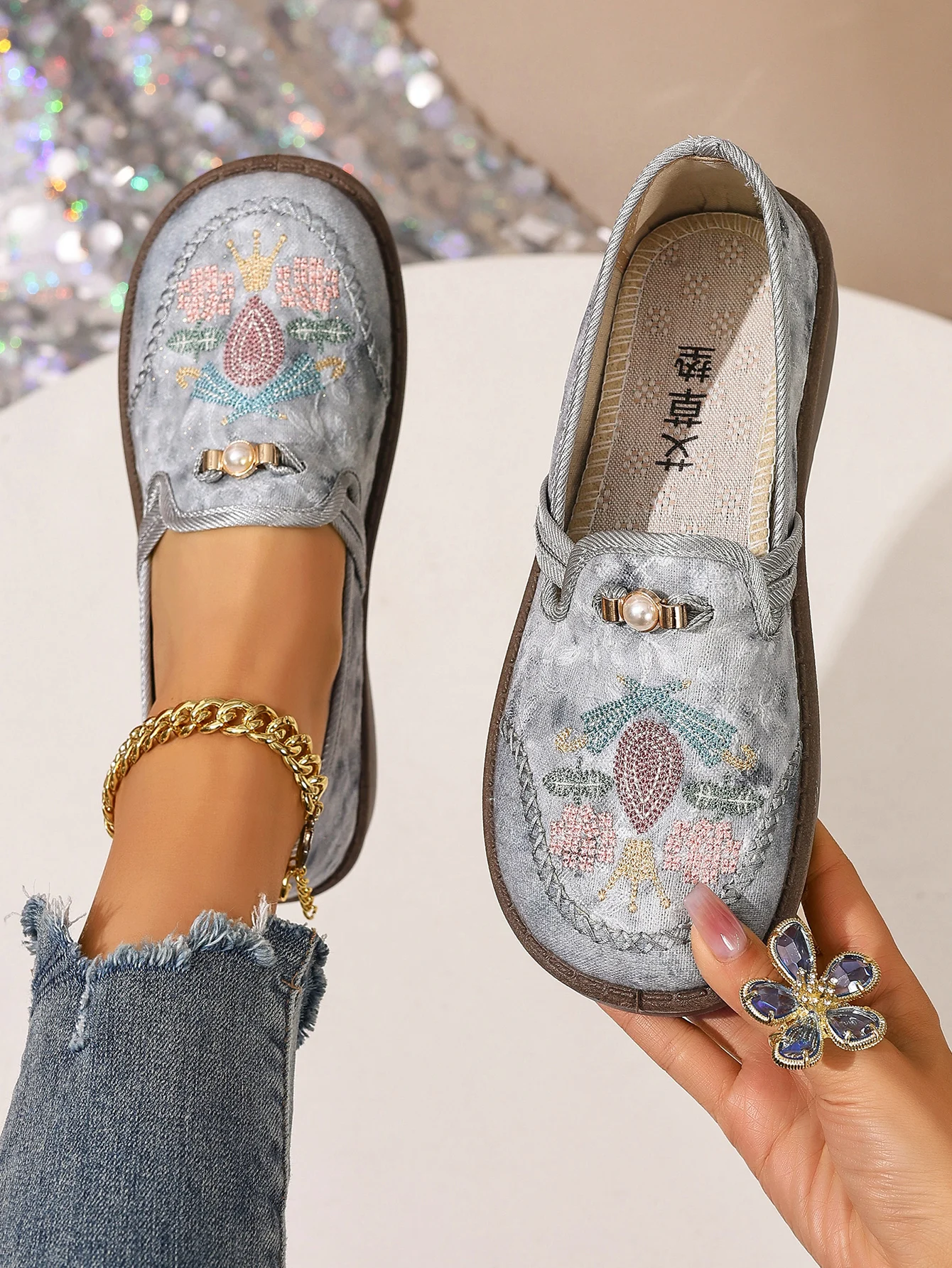 Nowe damskie sneakersy na wiosnę i lato, miękkie i wygodne buty dla mam, modne i uniwersalne sneakersy, sportowe buty do chodzenia, najlepszy prezent dla kobiet.